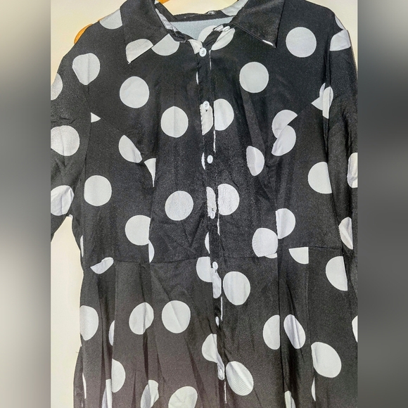 Polka Dot Black and White Plus Size Button Down Dress With Tie Sleeves - 3X/18 - Picture 6 of 6